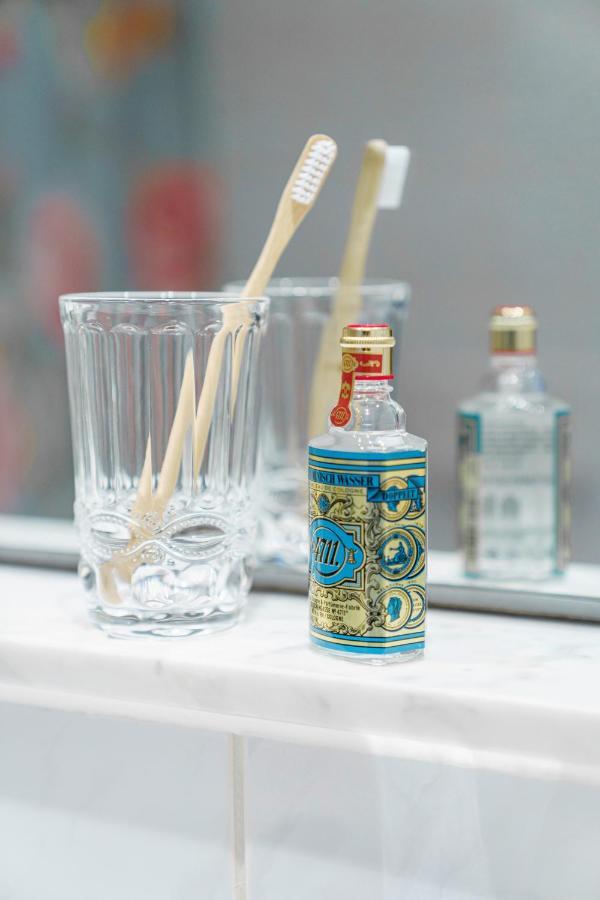 Tante Alma's Koelner 3* Cologne