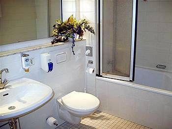 Nk-Hotel Bergischer Hof 3*