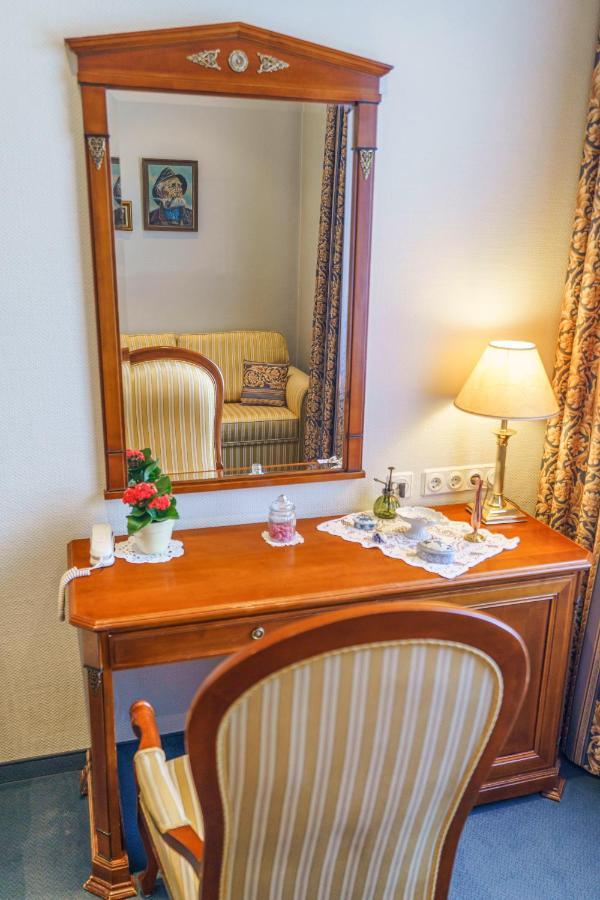 Hotel Tante Alma's Koelner Cologne