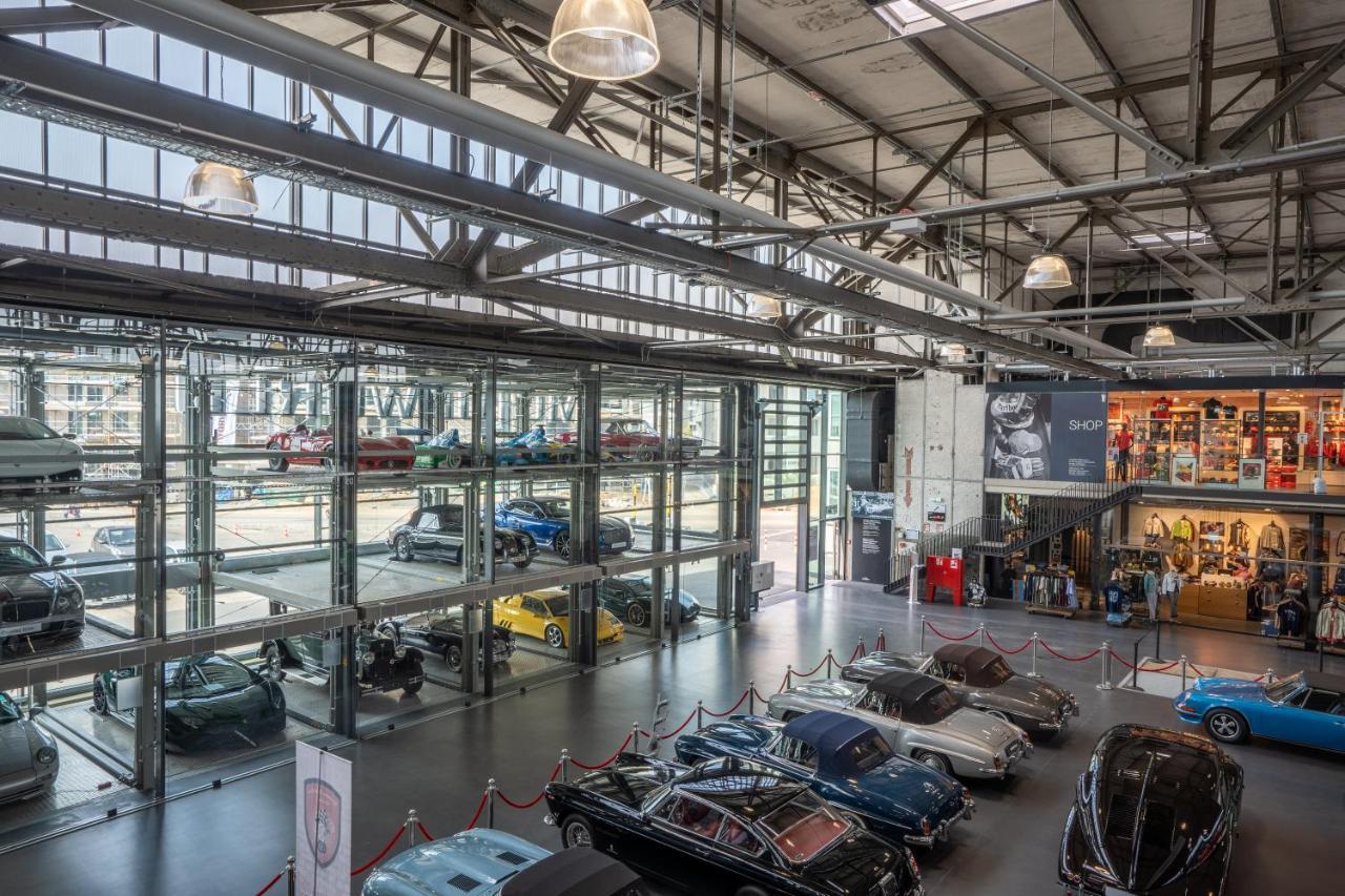 V8 At Motorworld Hotel Cologne