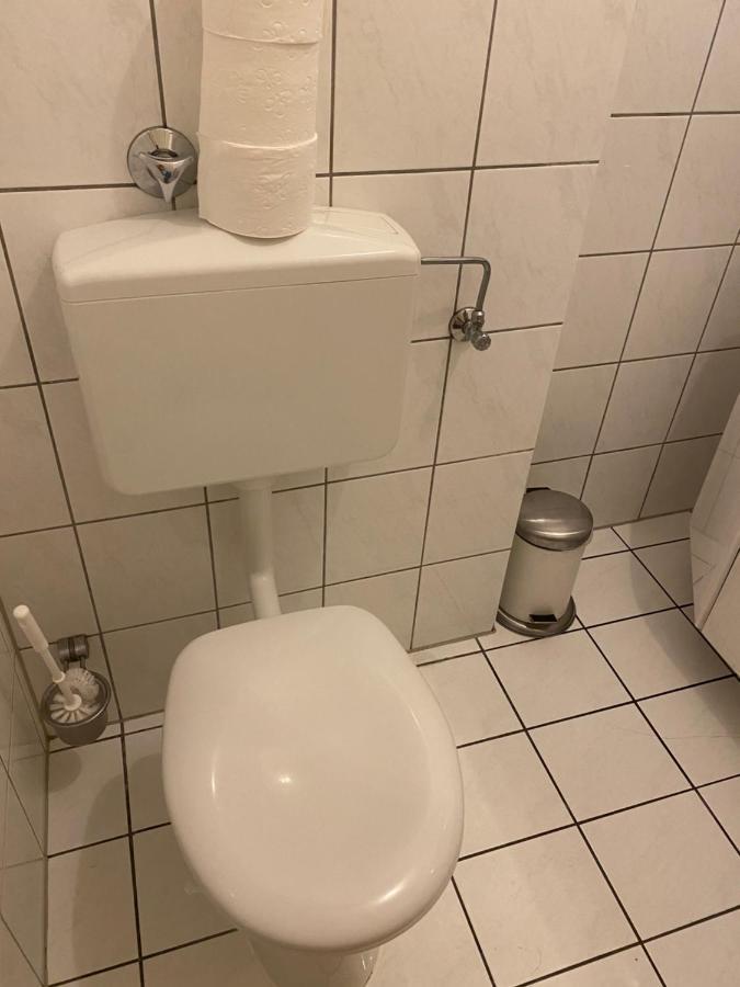 Shared Apartment, Friesenplatz Köln