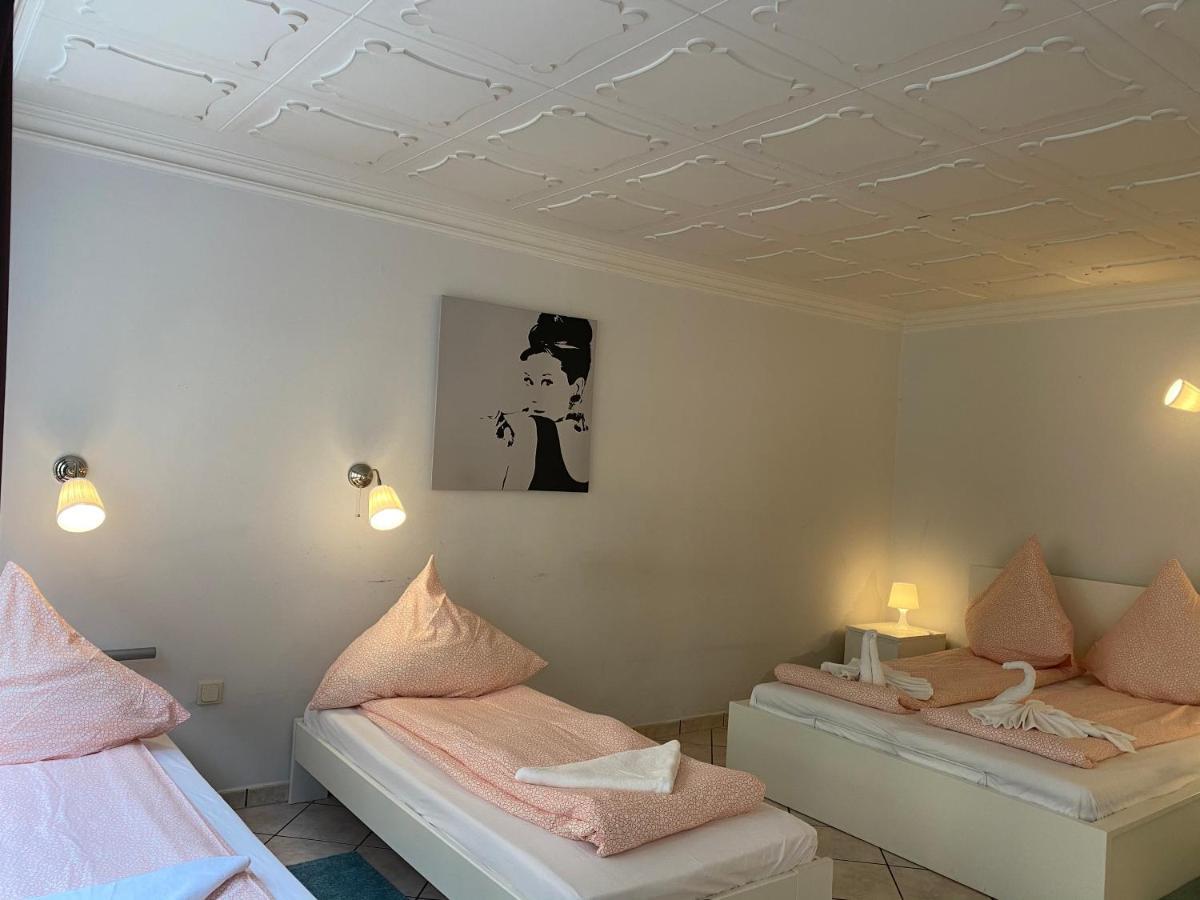 Shared Apartment, Friesenplatz Apartment Köln