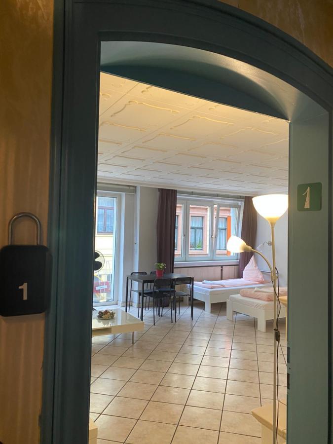 Apartment Shared Apartment, Friesenplatz *