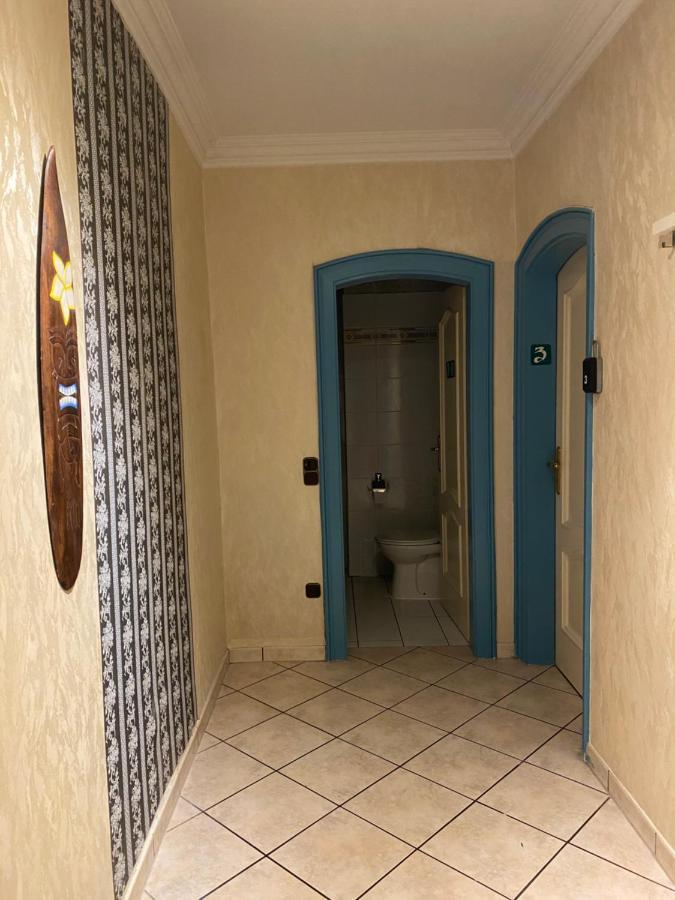 Apartment Shared Apartment, Friesenplatz *