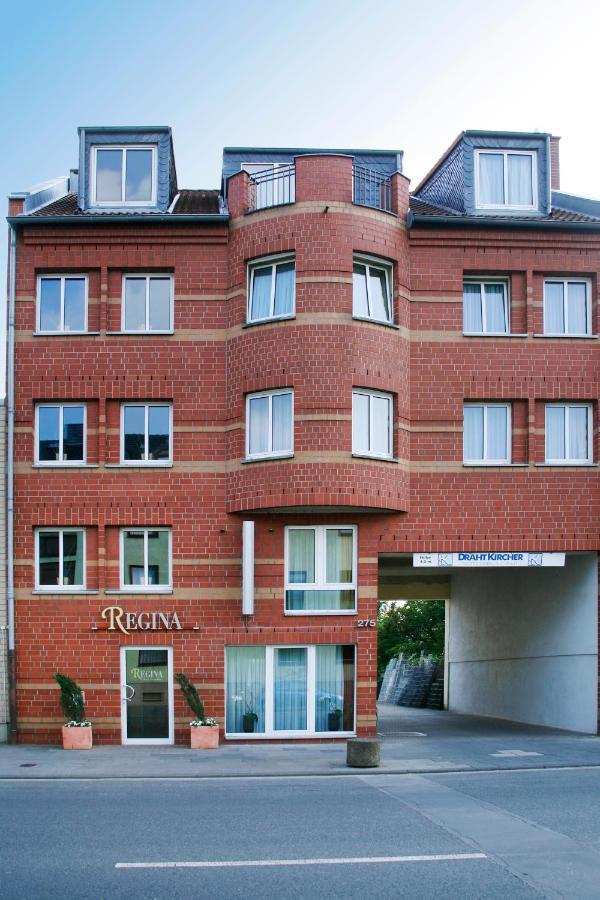Regina -garni Bed & Breakfast 3*