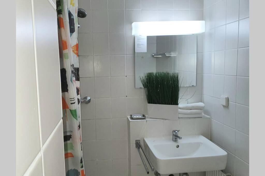 Apartment A-partment • Koeln- Mediapark Cologne
