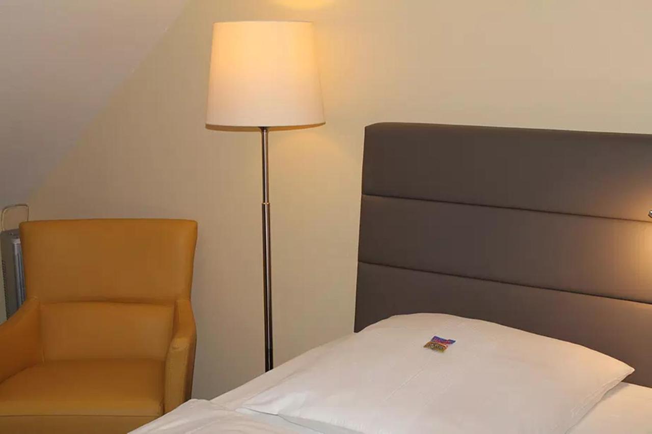 Guest house La Maison City-Messe-Arena Hotel Boardinghouse - Kontaktloser Self Check-In 3*