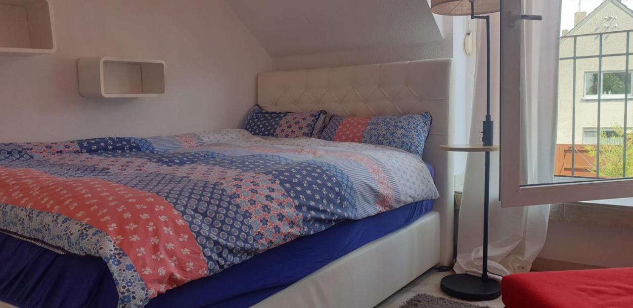 Bed & Breakfast Schoenste Lage Am Rhein In Unmittelbarer Stadtnaehe, *
