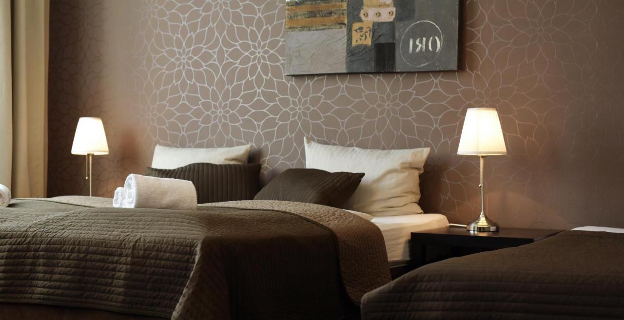 Hotel Buergerhof 3*