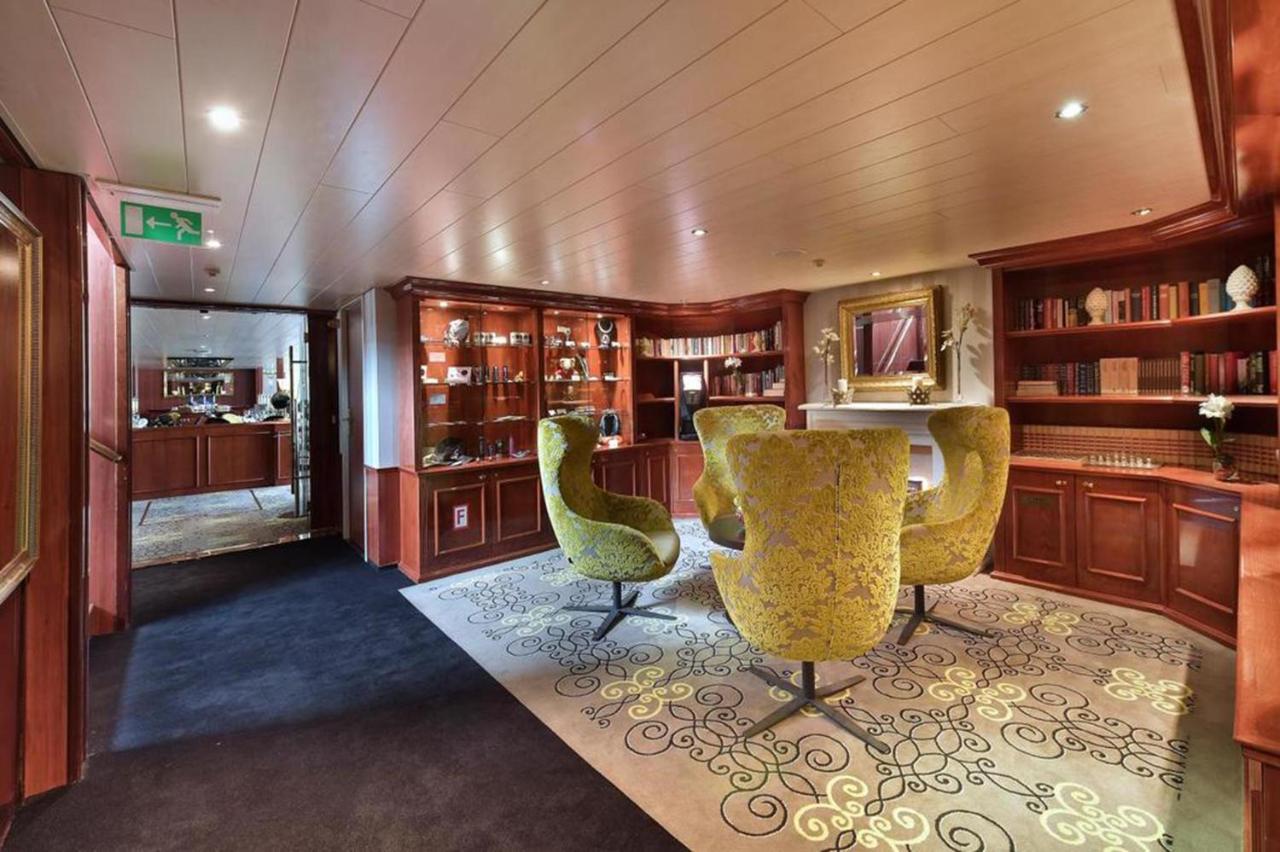 Fairtours Hotelschiff Rembrandt Van Rijn*** Koeln