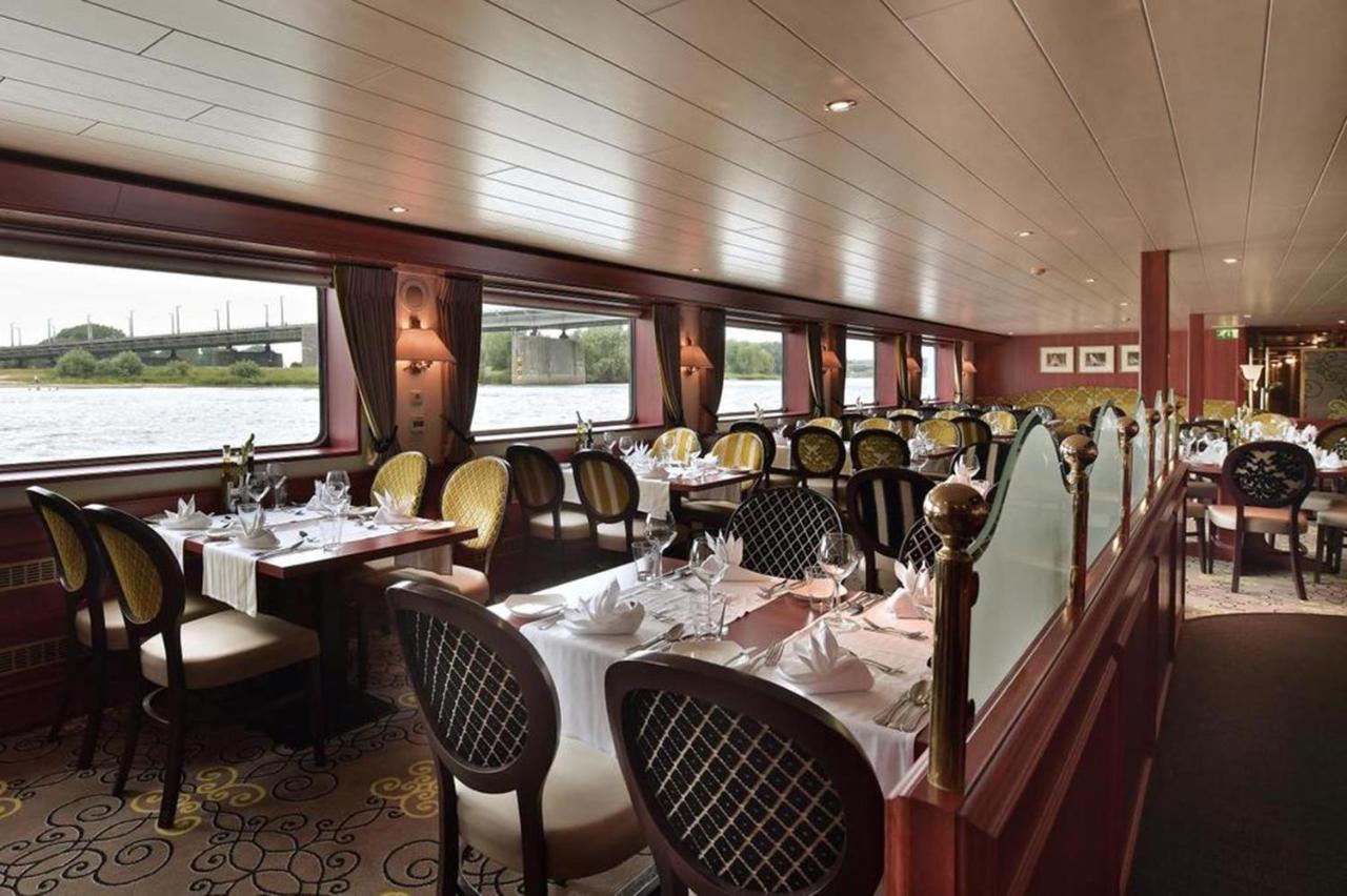 Fairtours Hotelschiff Rembrandt Van Rijn*** Koeln Botel