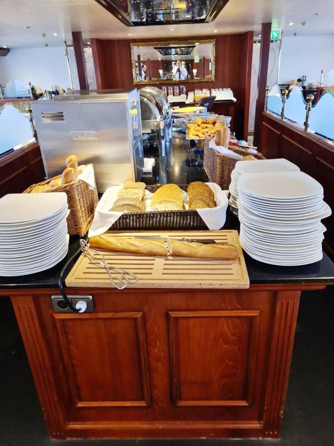 Fairtours Hotelschiff Rembrandt Van Rijn*** Koeln Botel Cologne