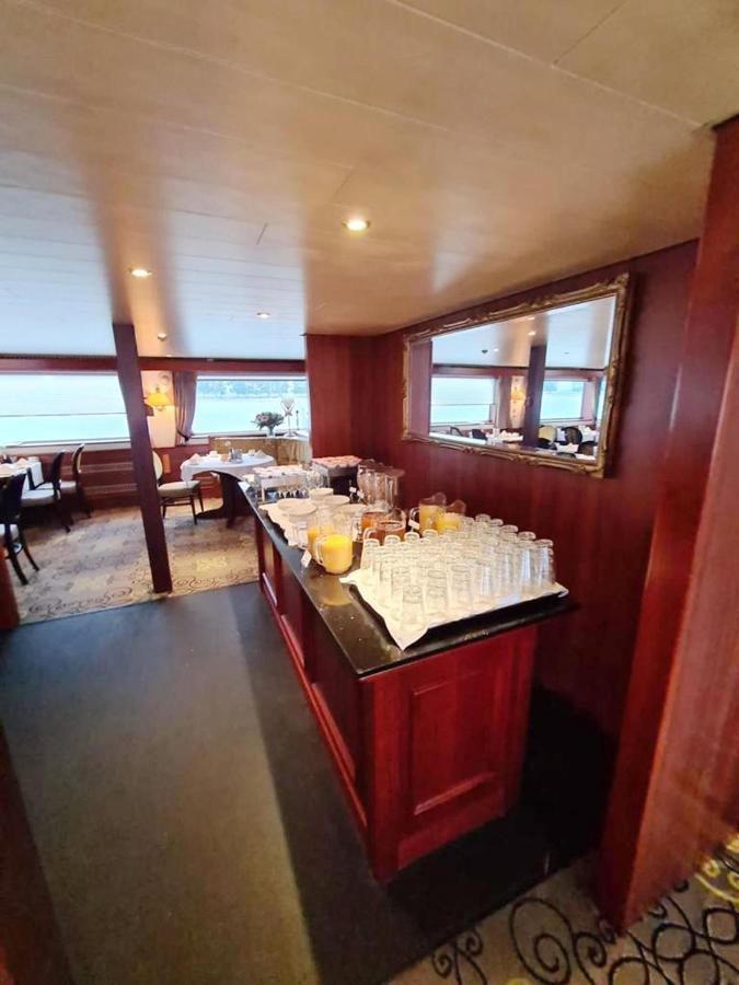 Fairtours Hotelschiff Rembrandt Van Rijn*** Koeln * Cologne