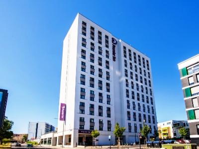 Express - - Centre Hotel 3*