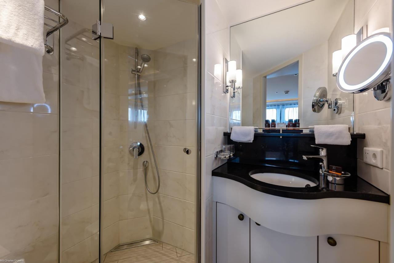 Kd Komfort Hotelschiff Koeln Altstadt Botel 4*