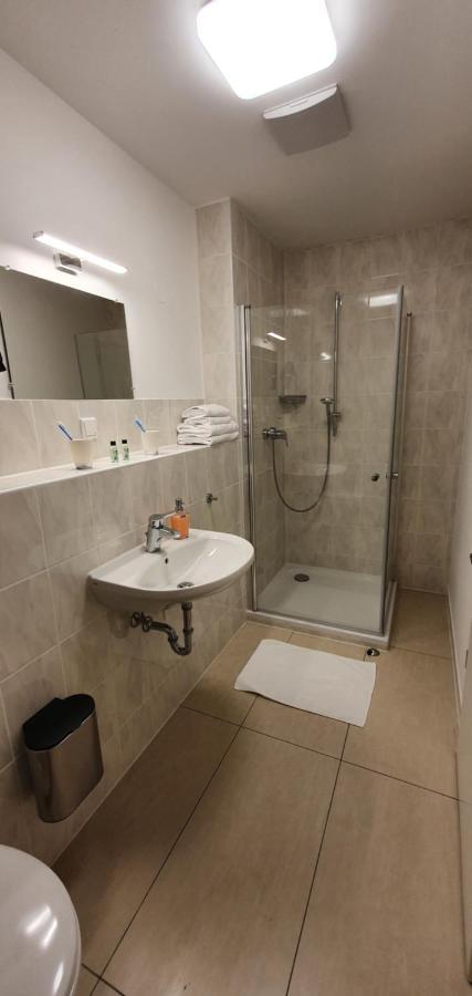 New City Rooms Guest house *