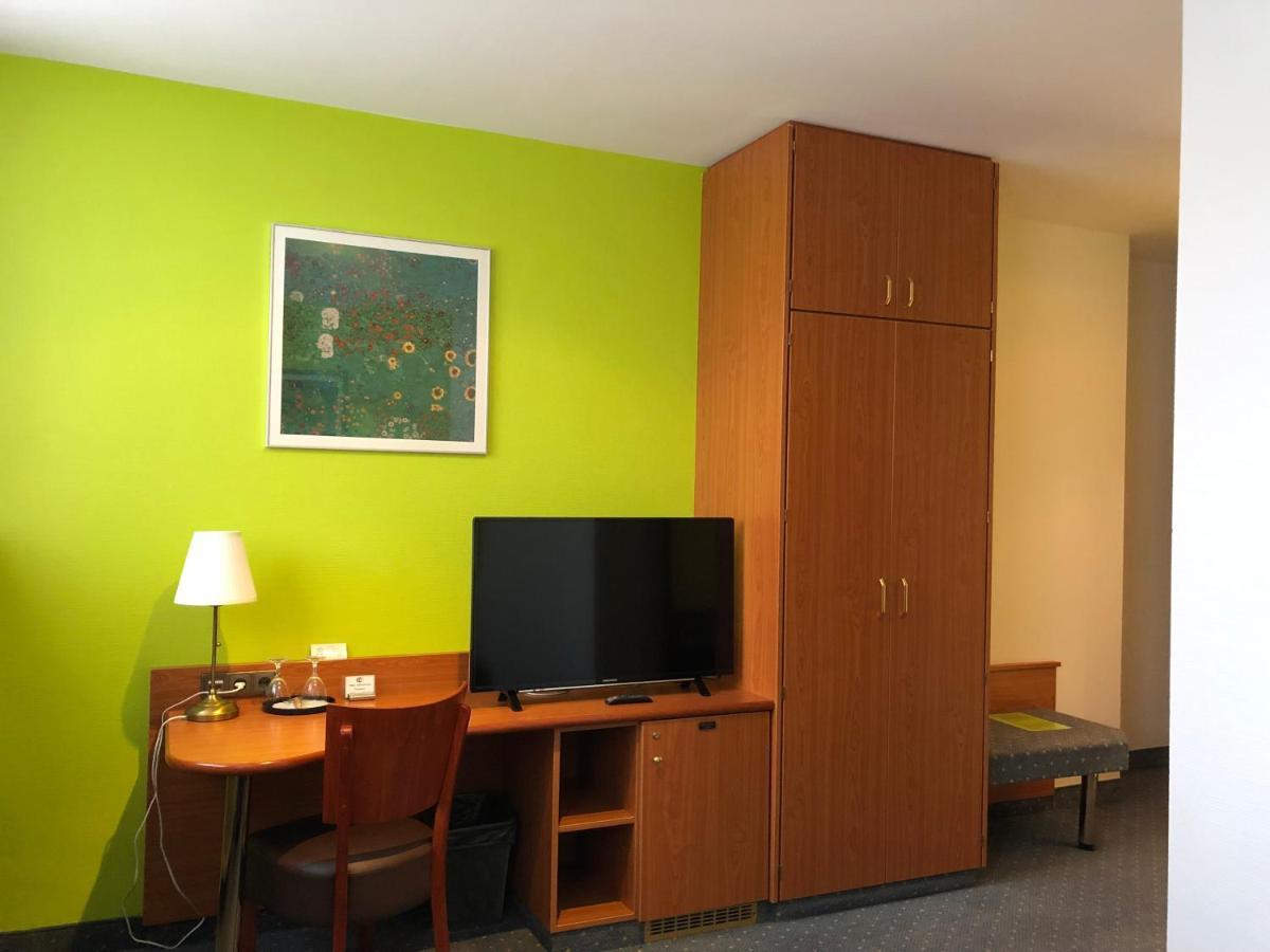 Servatius 3* Kolonia