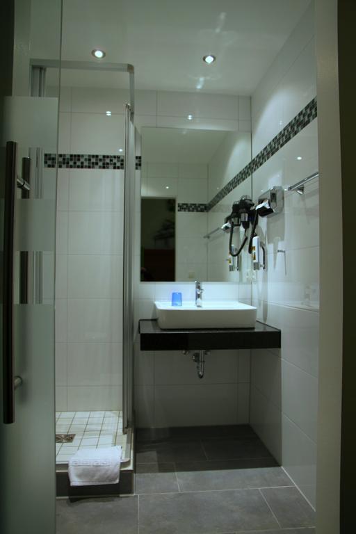 Warsteinerhof By Centro Comfort Hotel Cologne