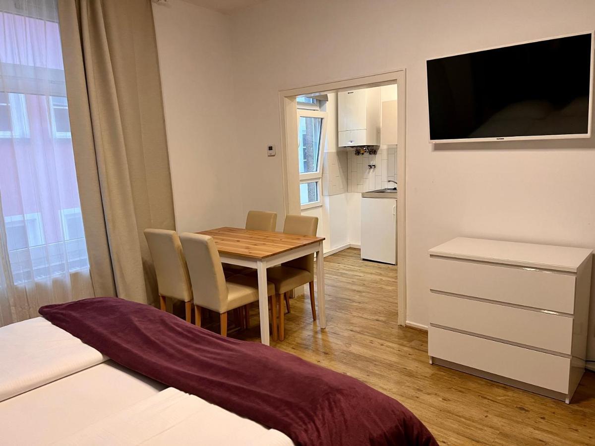 Altstadthotel Hayk Am Rhein 3* Köln