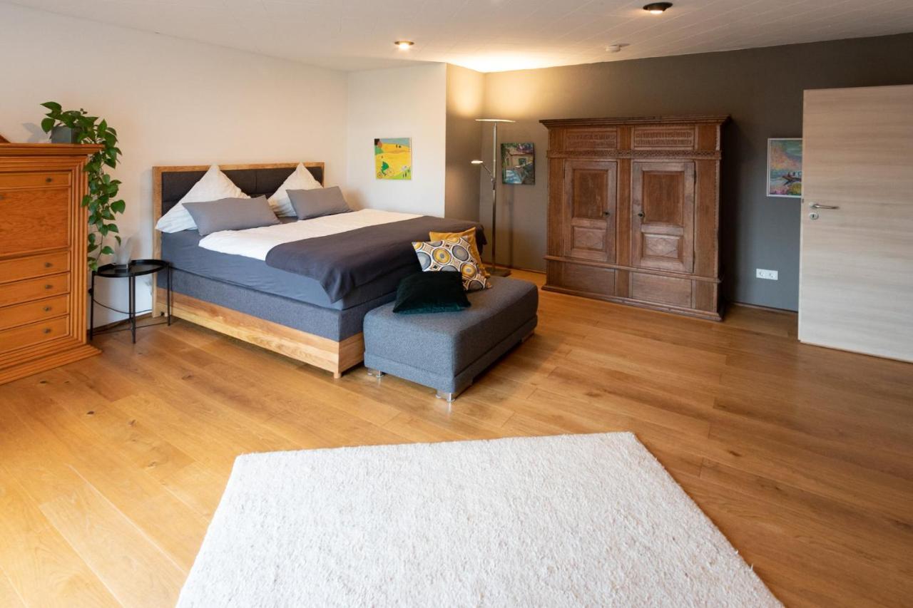 Ferienhaus Komfortwohnung City/messe 25 Min *