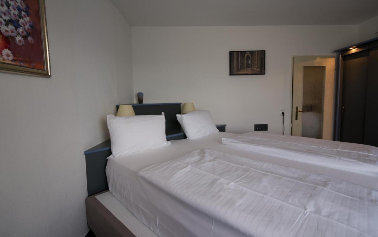 Merian 3* Cologne