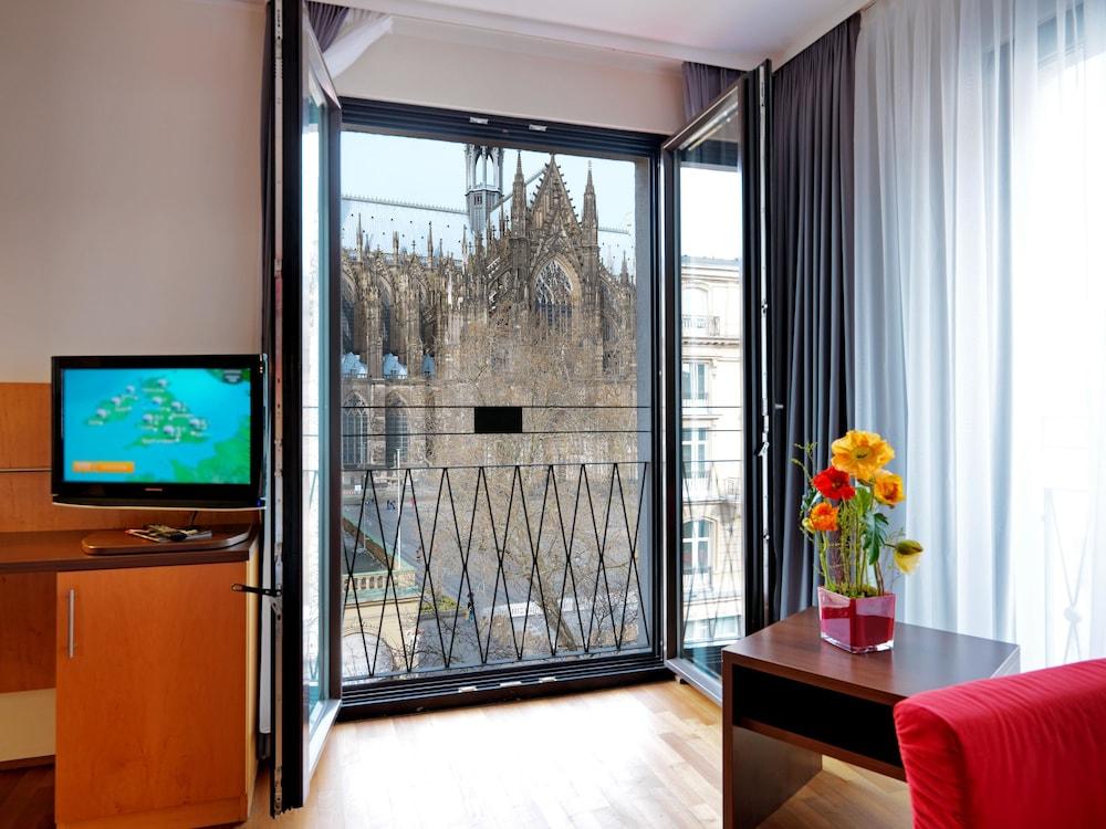 Hotel Eden Frueh Am Dom Keulen