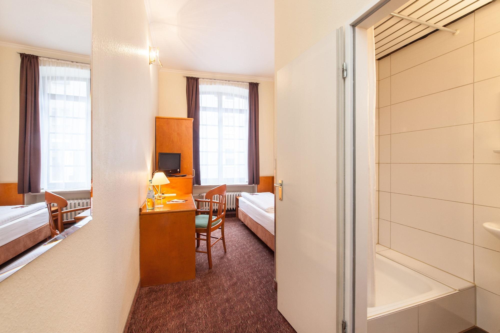 Ahl Meerkatzen Hotel Keulen