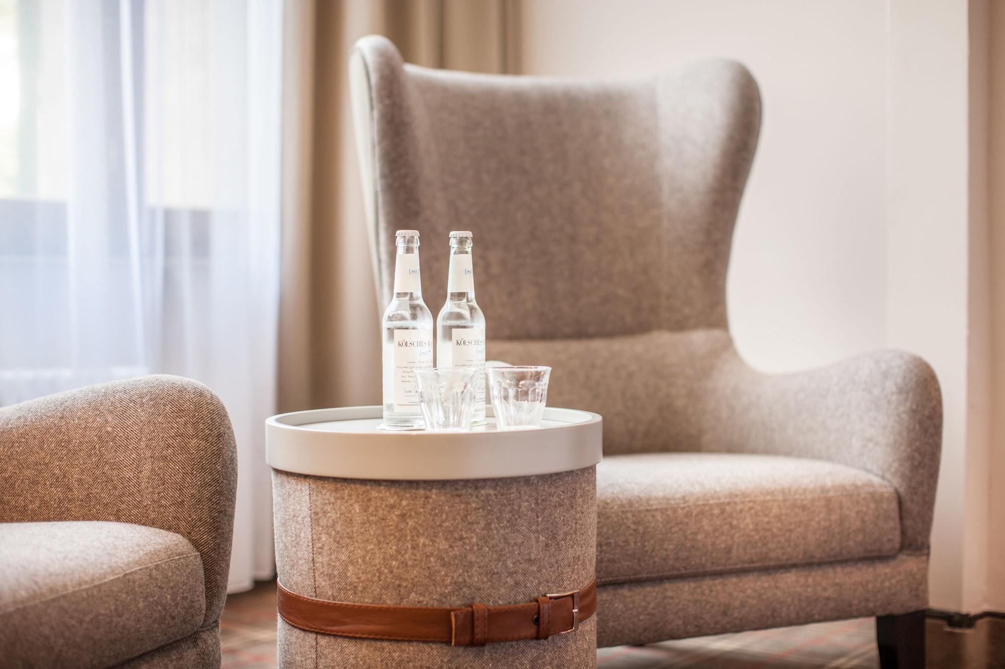 The Ascot Hotel 4*