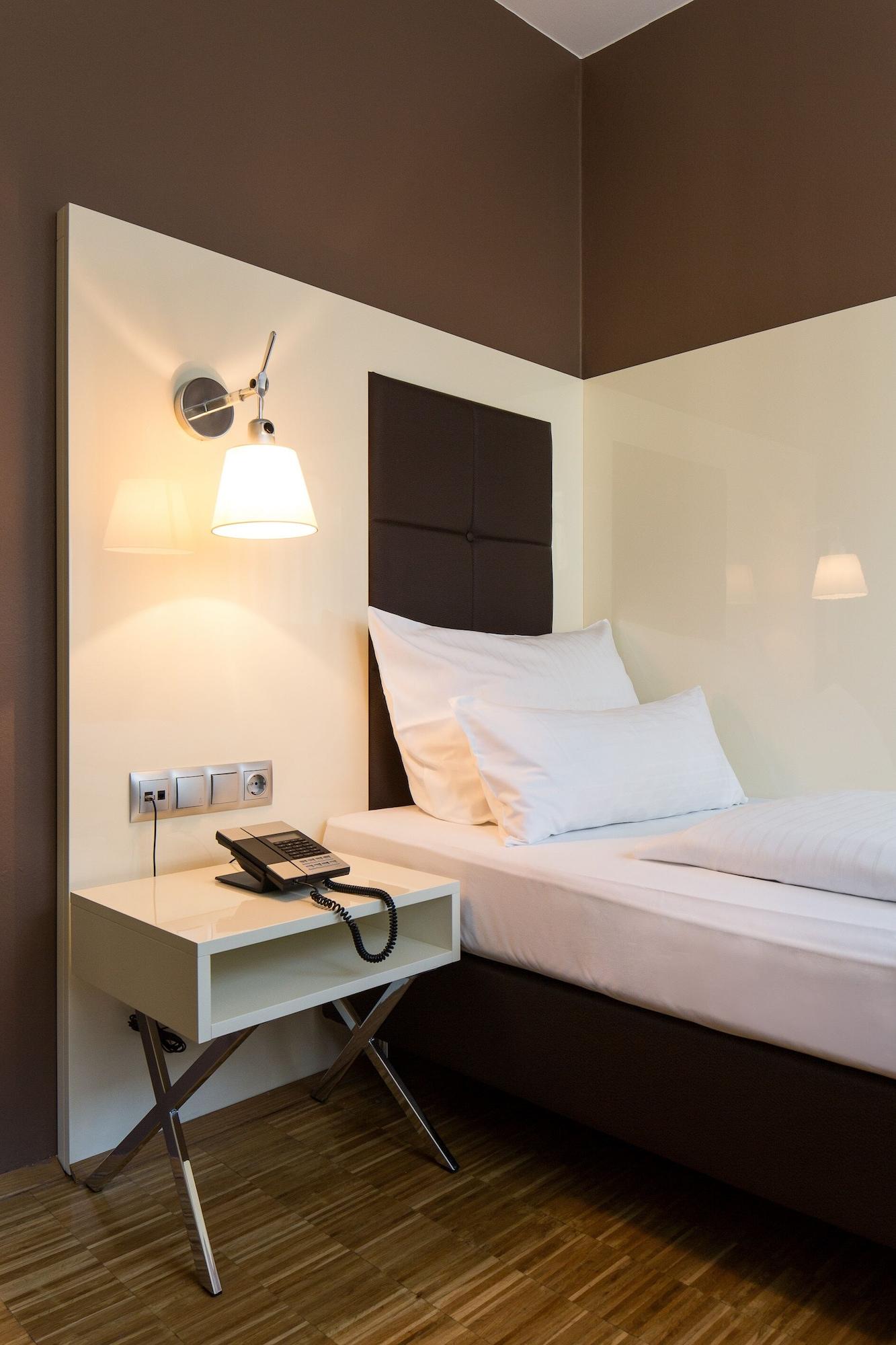 Hotel Santo Cologne