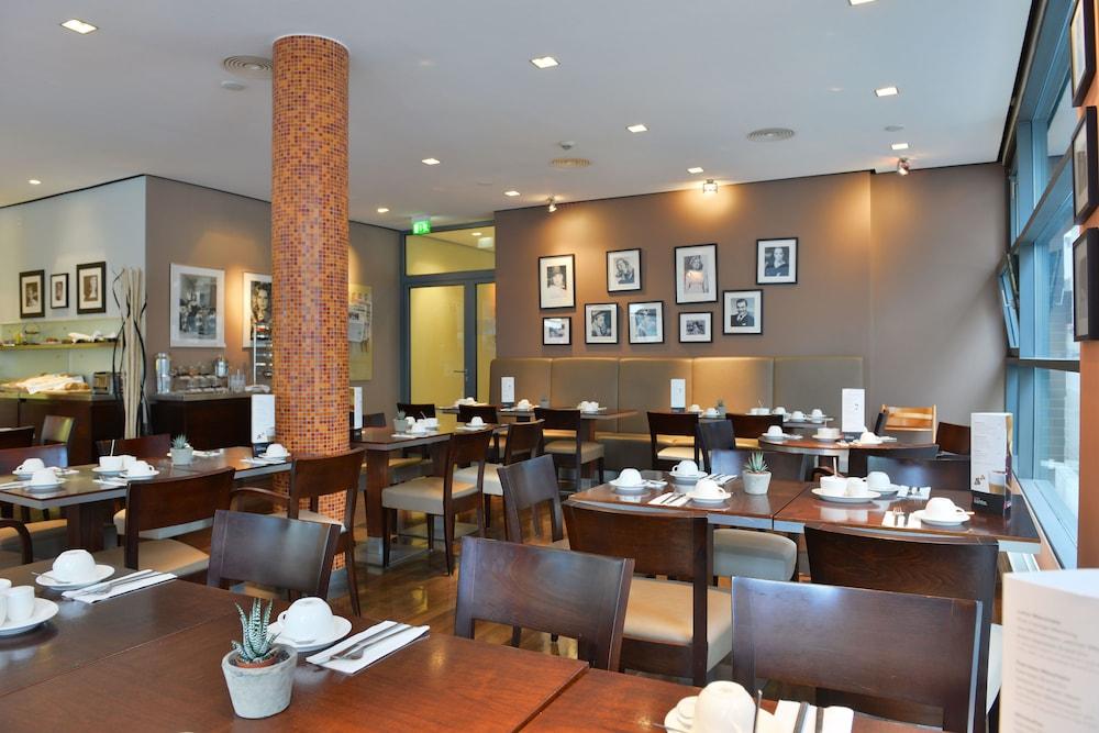 Santo Hotel
