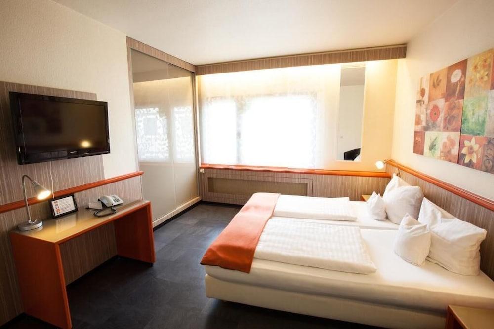 Trip Ariane 3* Cologne