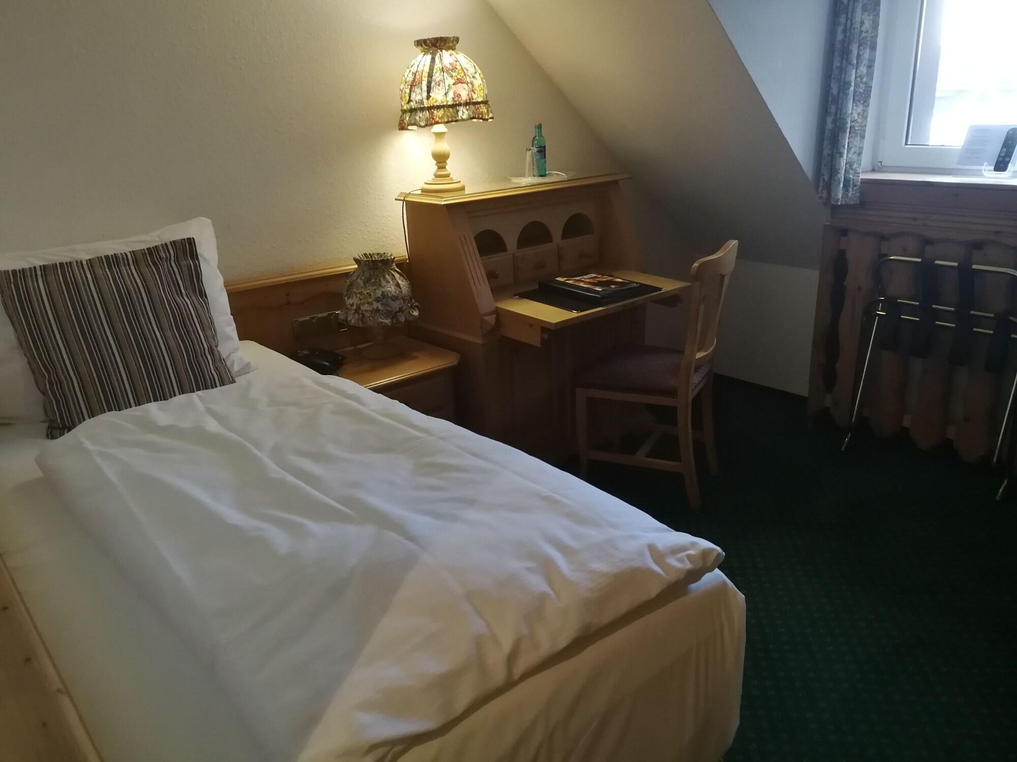 Allegro Hotel