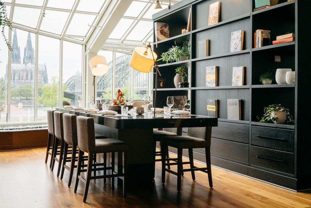Hyatt Regency Cologne
