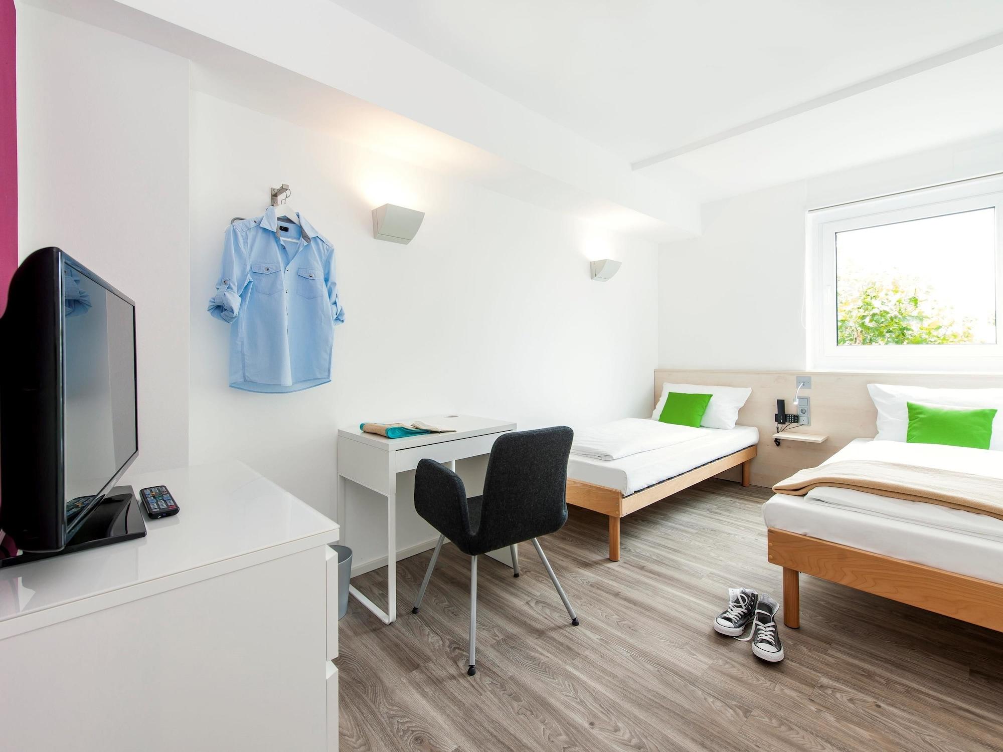 Nunohotel 3* Kolonia
