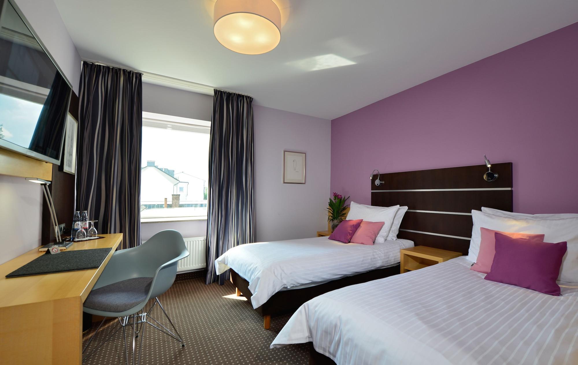 Hotel Uhu Garni Cologne