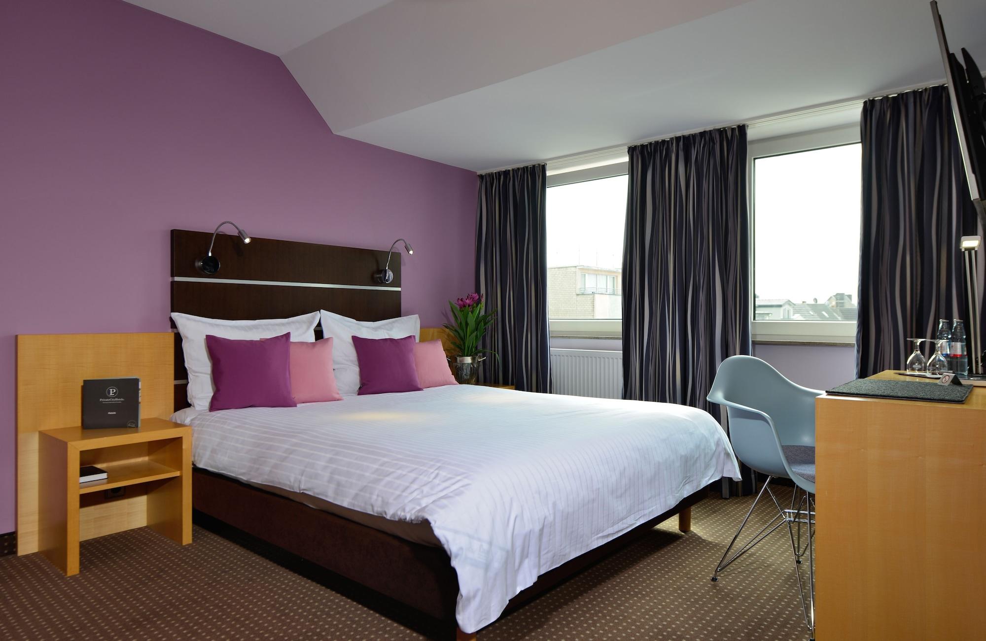 Hotel Uhu Garni Cologne