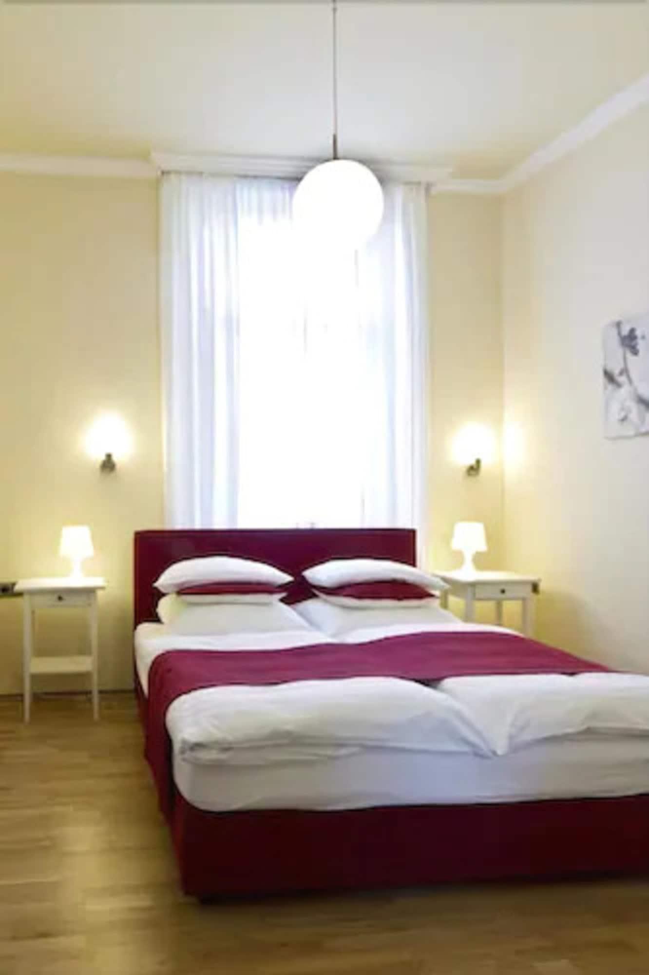 Buchholz Downtown 3*