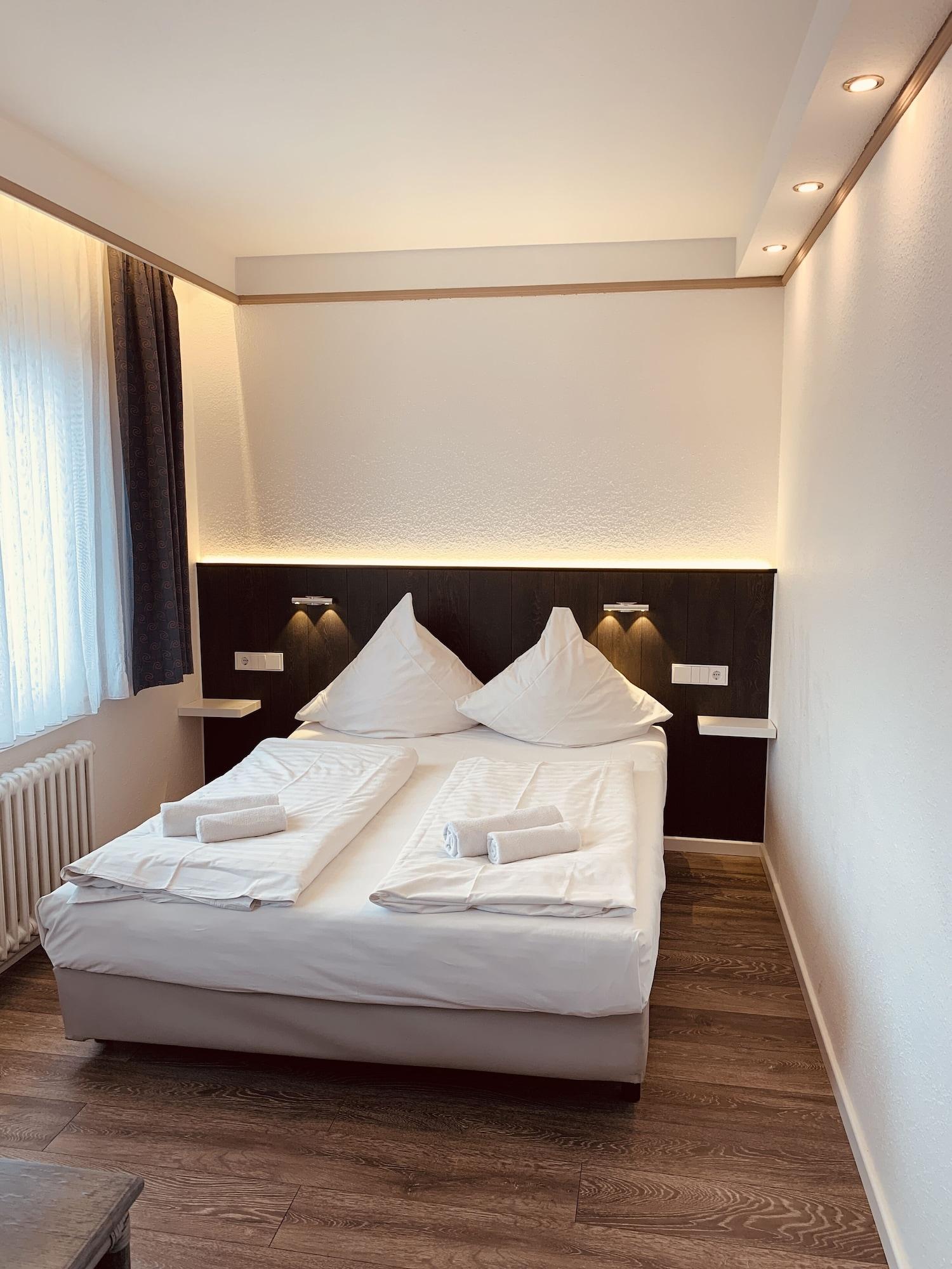 Kunibert Der Fiese Hotel Cologne