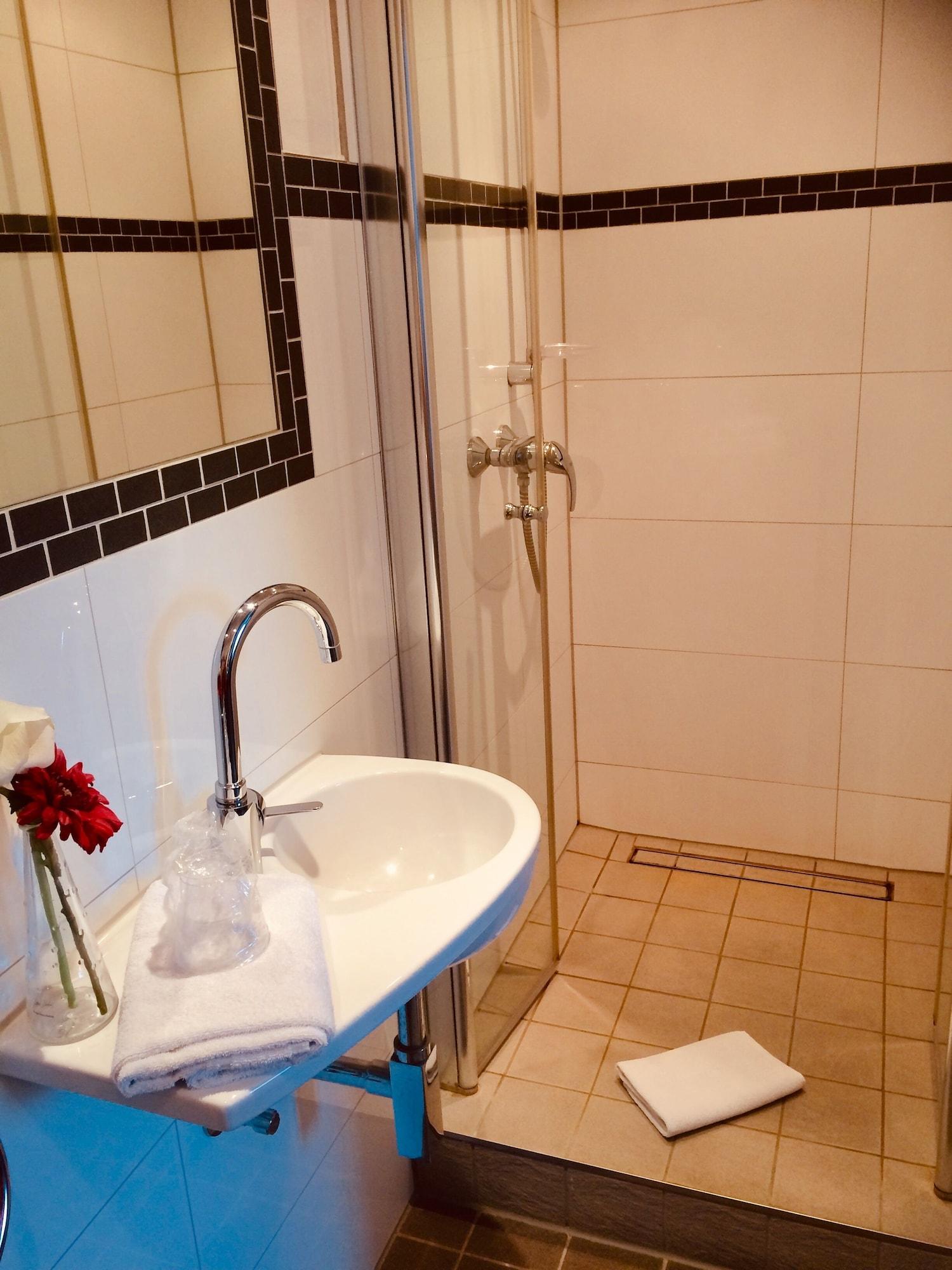 Hotel Triton 3*