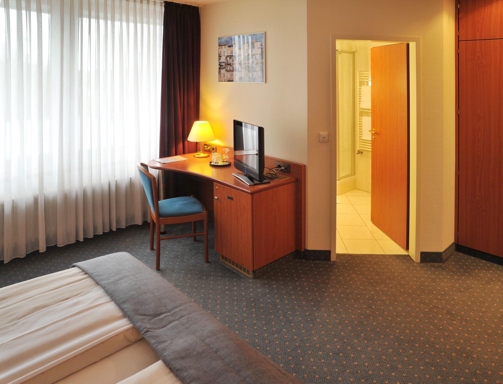 Hotel Servatius 3*