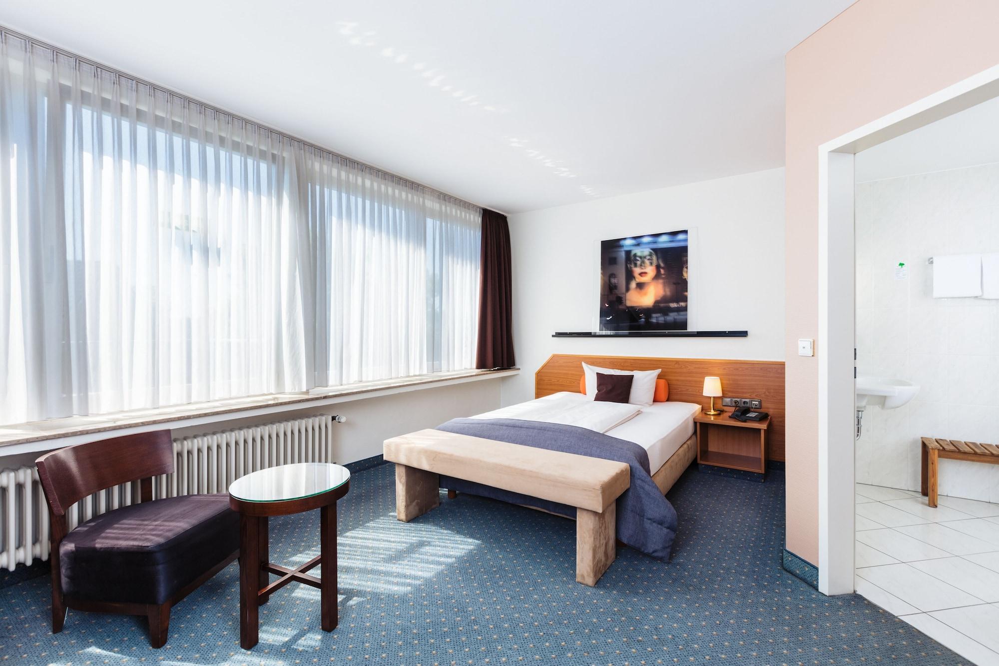 Servatius 3* Kolonia