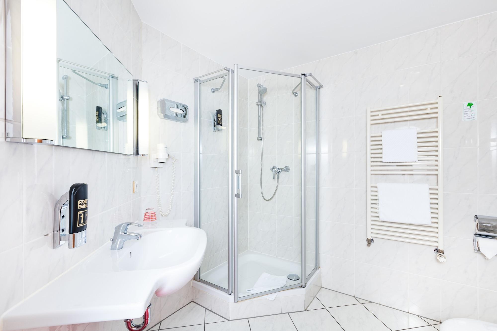 Hotel Servatius 3*