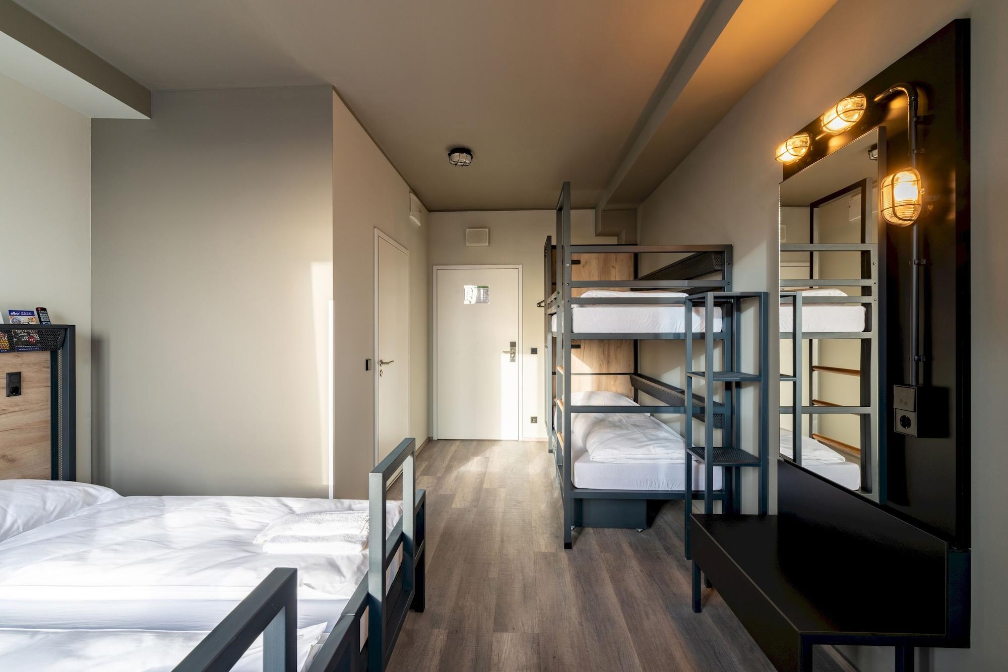 Hotel A&o Dom Cologne