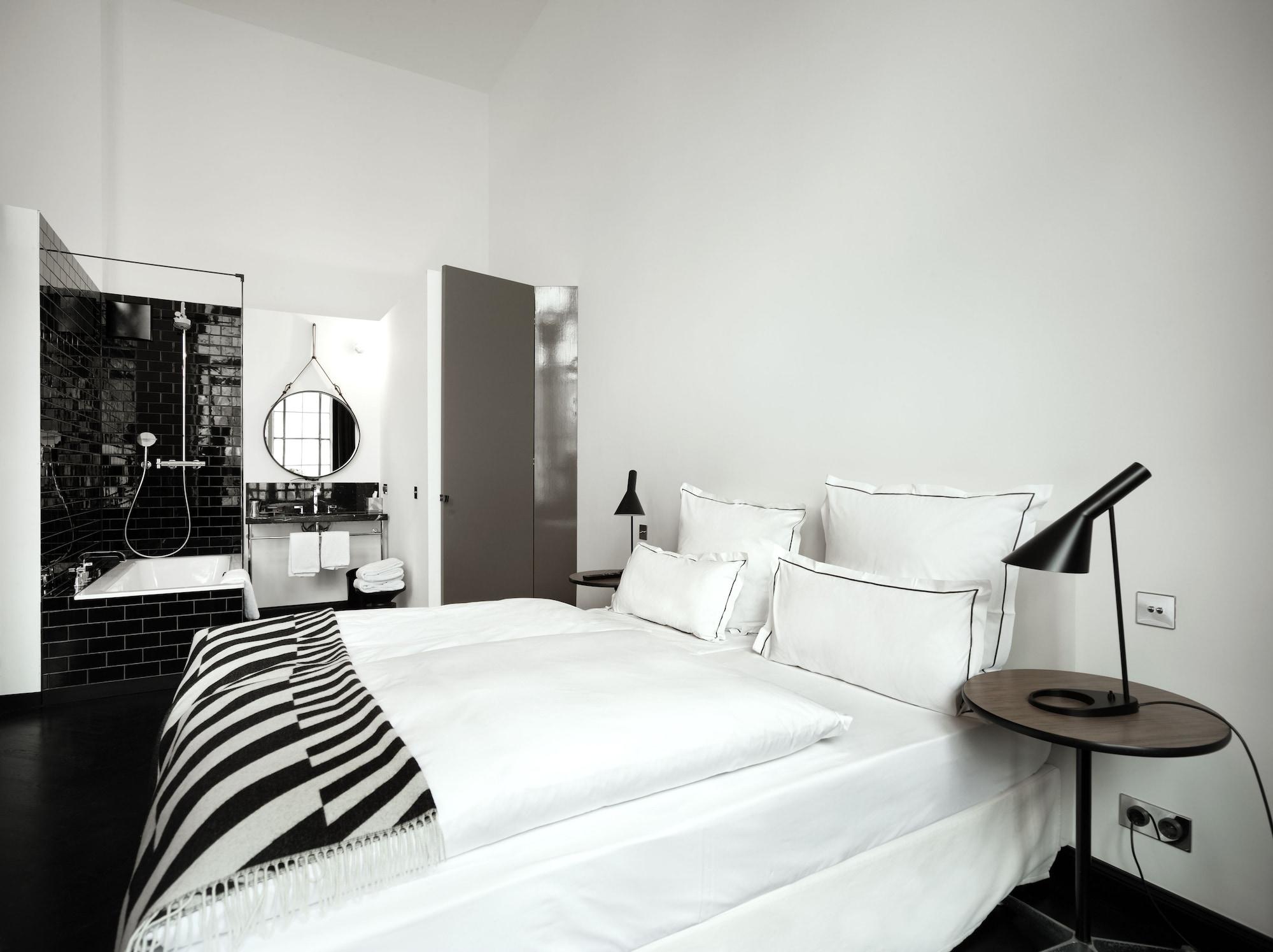 The Qvest Hideaway 4* Colonia