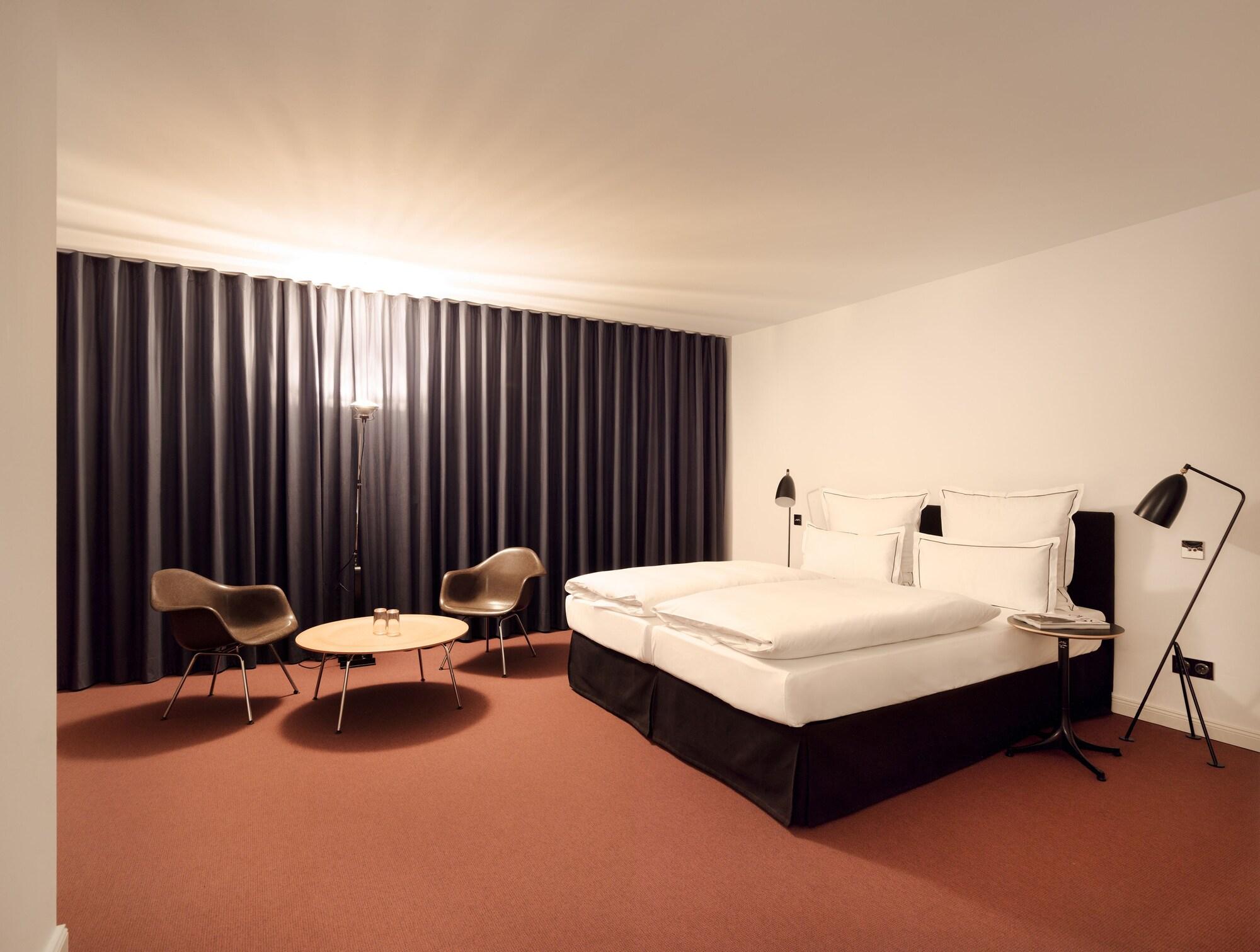 The Qvest Hideaway Hotel 4*
