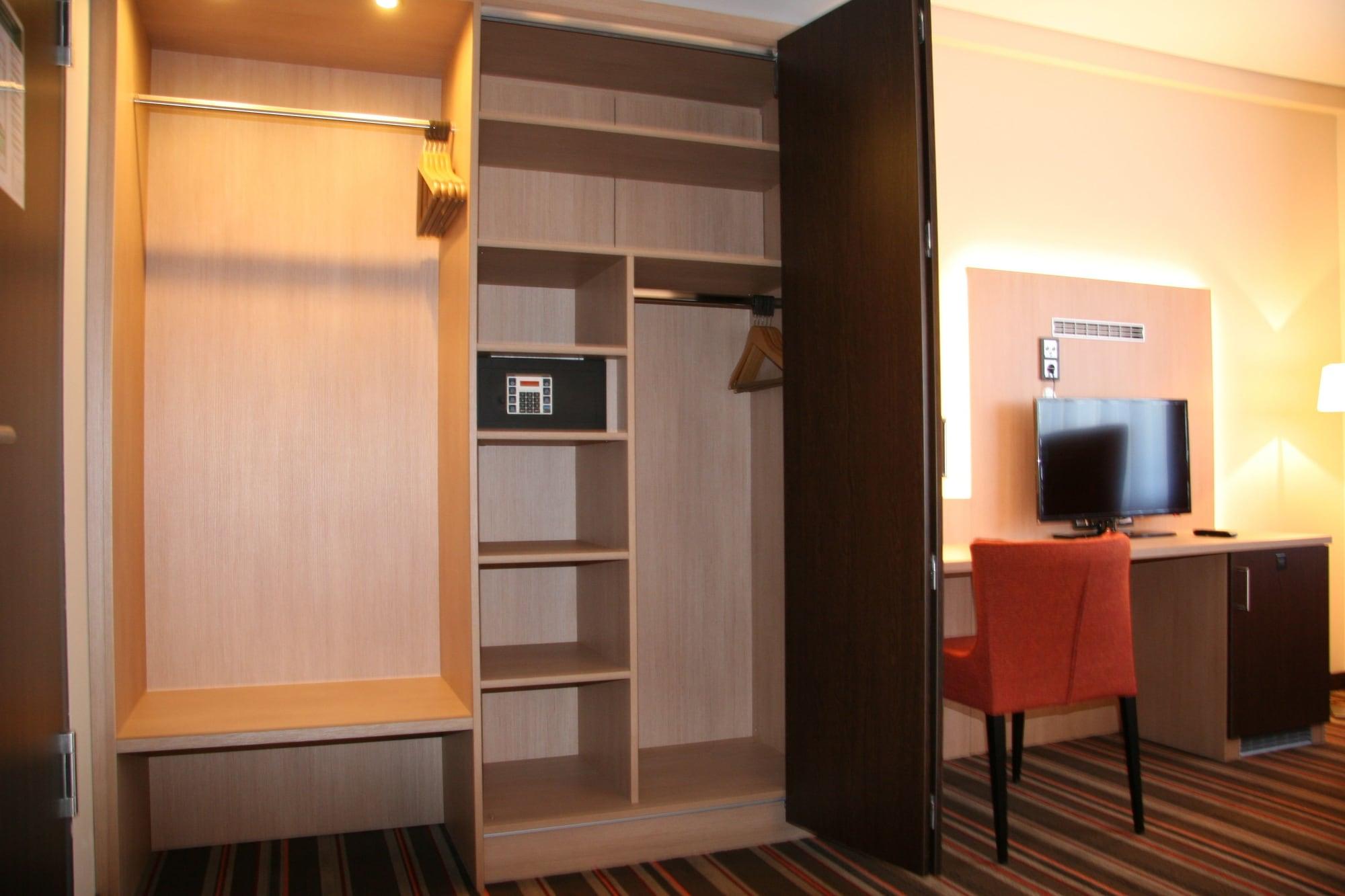 Fortune 3* Colonia