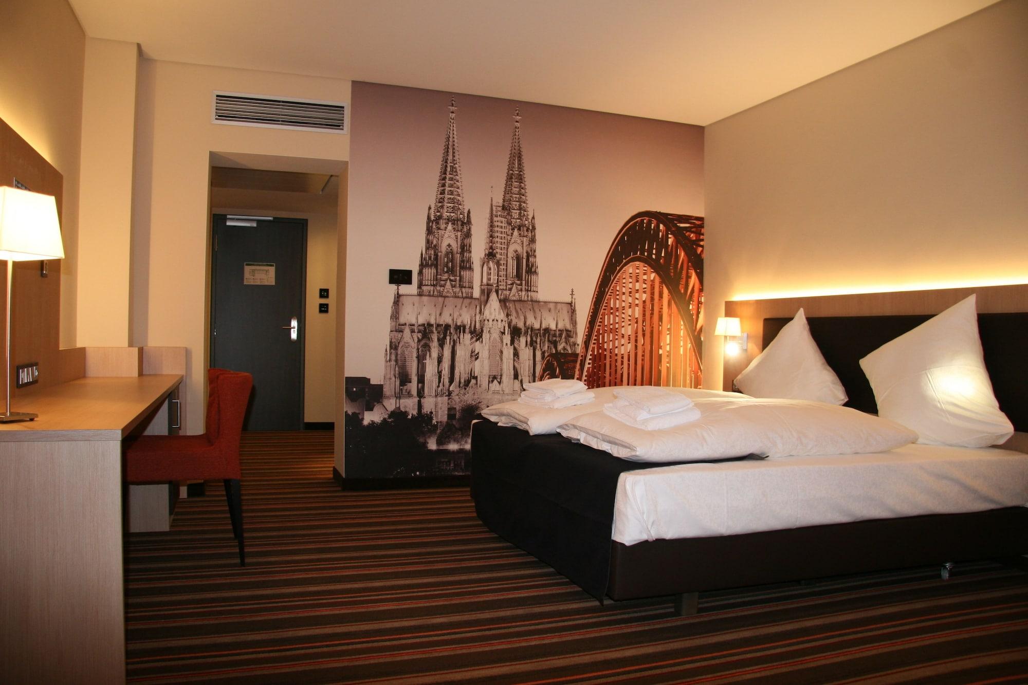 Fortune Hotel