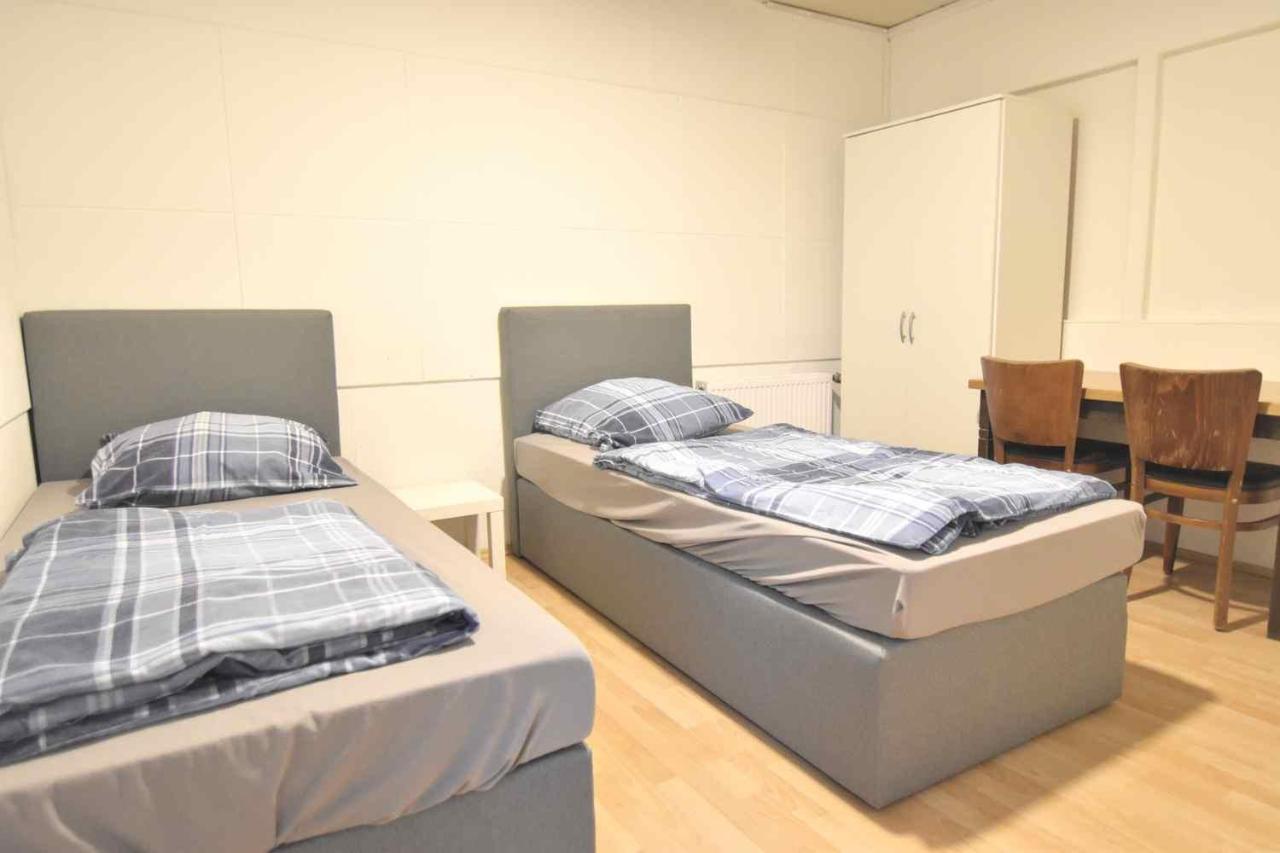 Apartment Monteurzimmer Mit Pantry-kueche In *