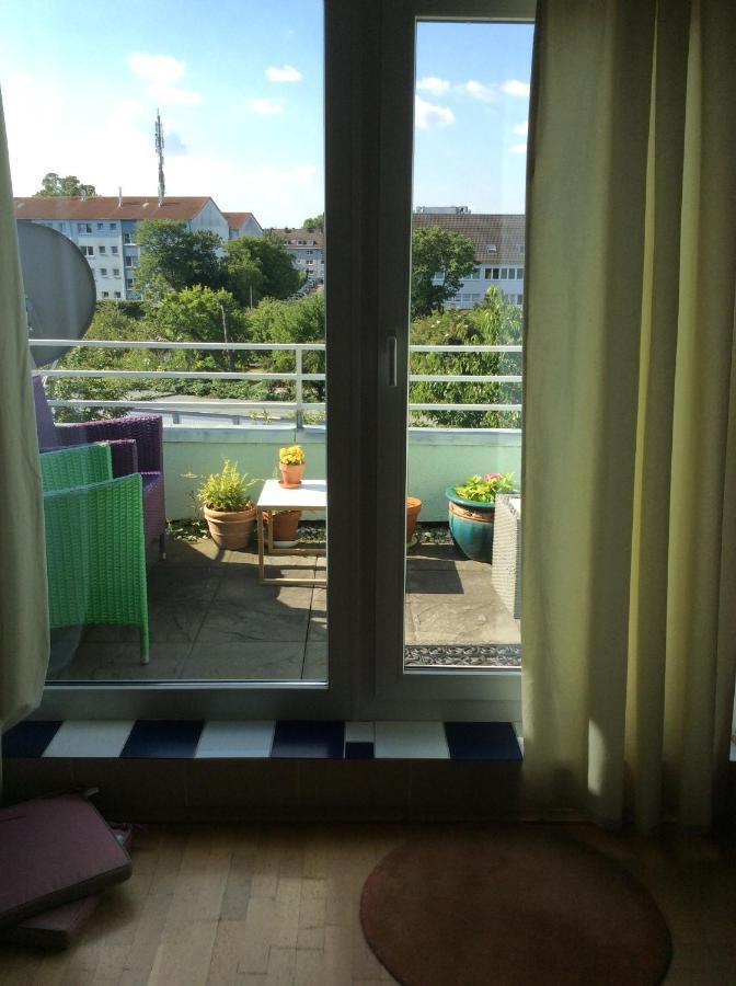 Dachstudio Mit Bad Und Terasse Séjour chez l'habitant Cologne