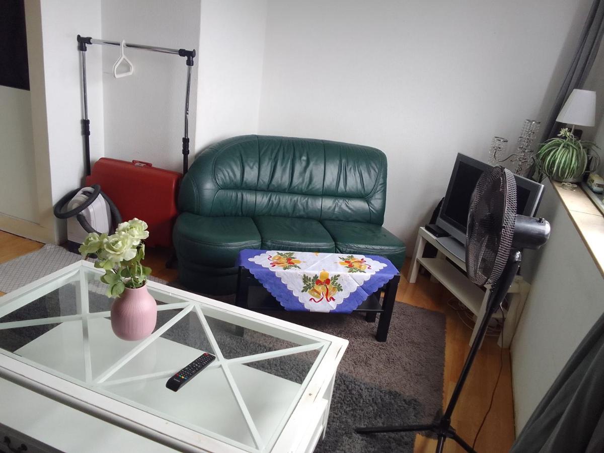 25 Qm Studio Cologne
